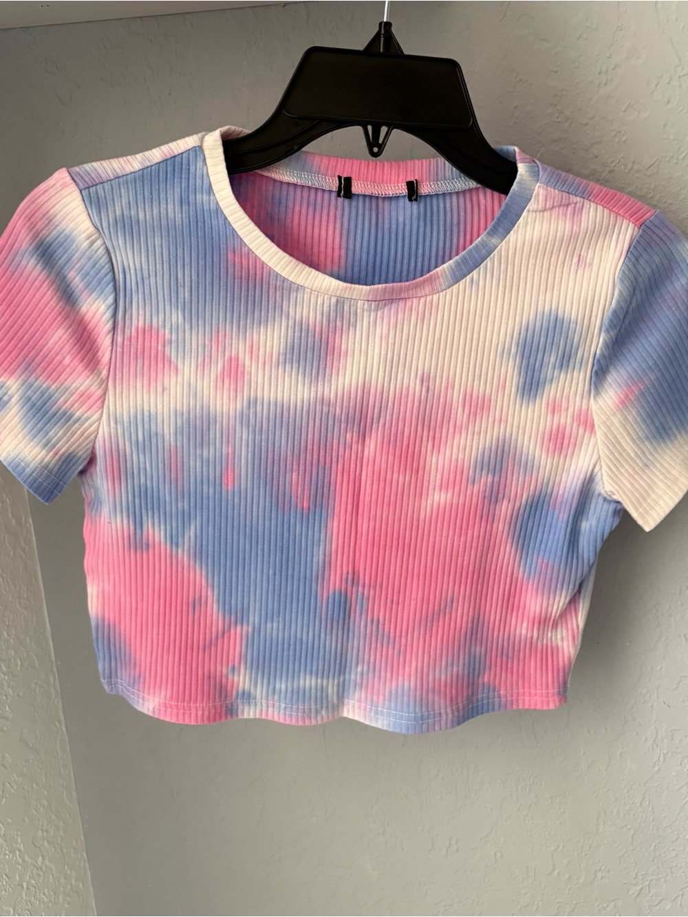 Tie-Dye Ribbed Crop Top in Pink & Blue